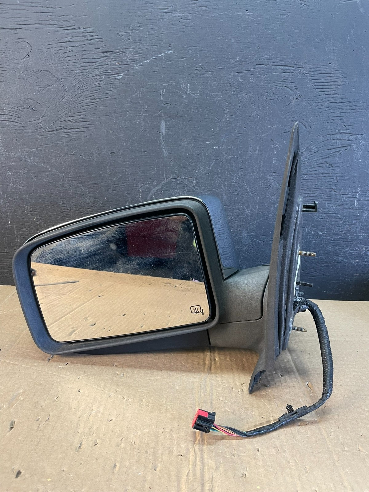 2003-2006 Ford Expedition Left Driver LH View Door Heated Mirror AC9832 DW3