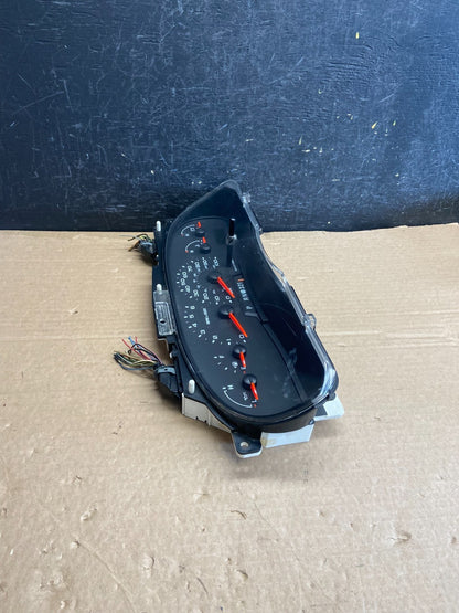 2006 Ford E350 Gauge Speedometer Cluster AF2483 DG1