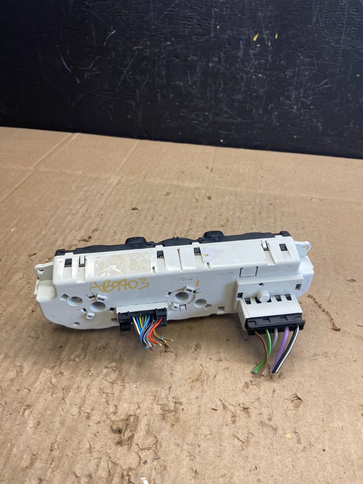 2013 - 2014 Ford Focus Ac Heater Climate Control Temperature Oem AB9703 DG3