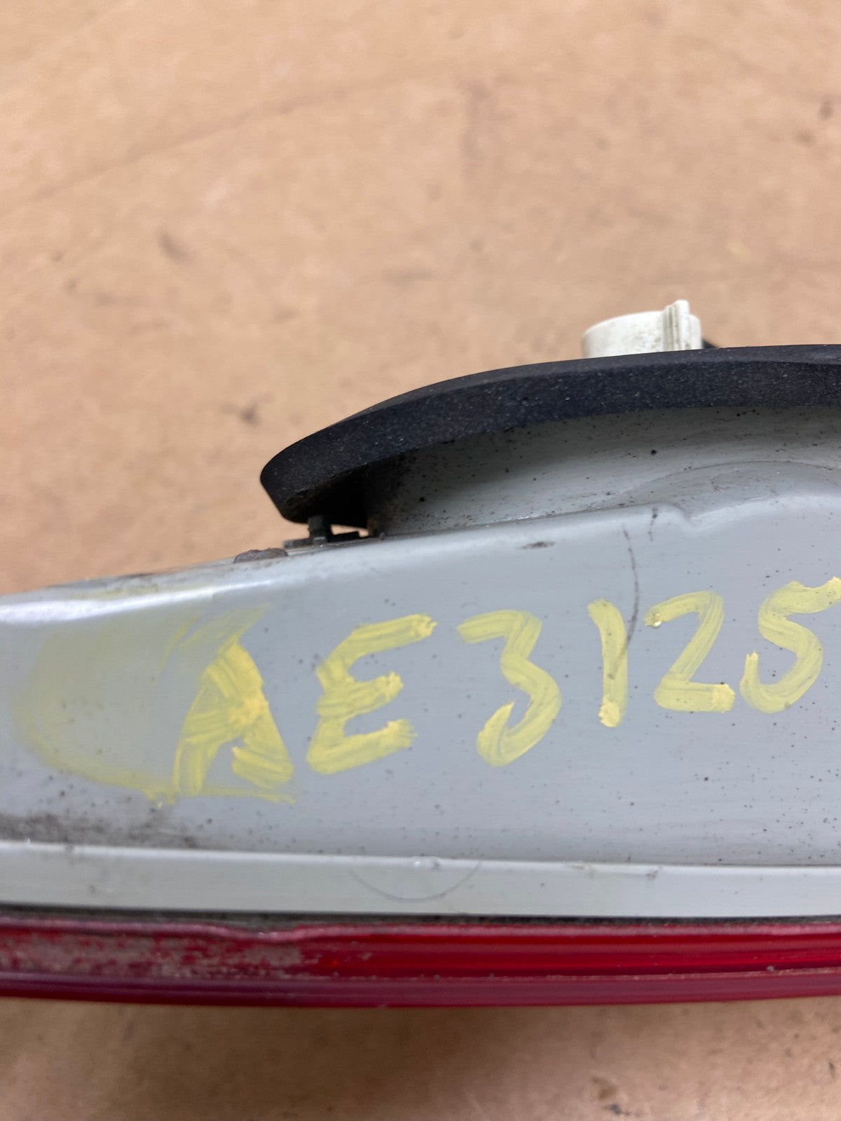 2011 2012 2013 2014 Hyundai Sonata Left Driver Inner Tail Light AE3125 LK5