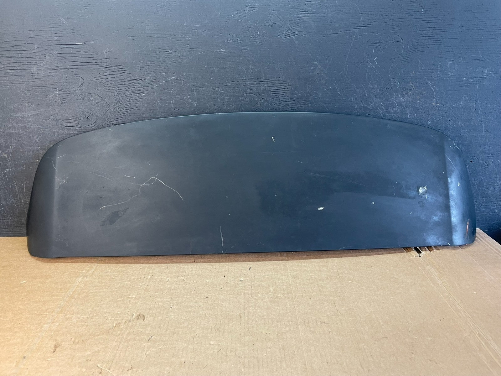 2004-2009 Lexus RX330 RX350 Rear Trunk Tail Gate Lift Gate Spoiler OE AE8383 DG0