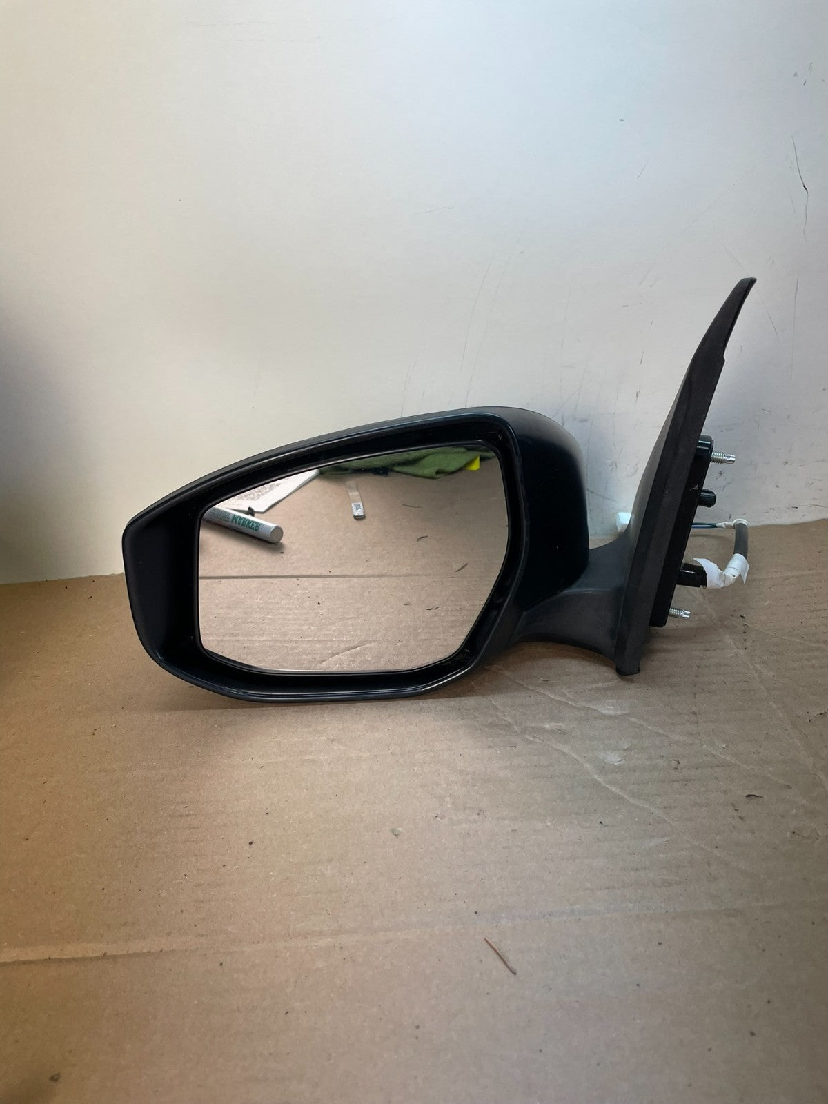 2013 to 2019 Nissan Sentra Left Driver Side Door View Mirror AG9895 DW8