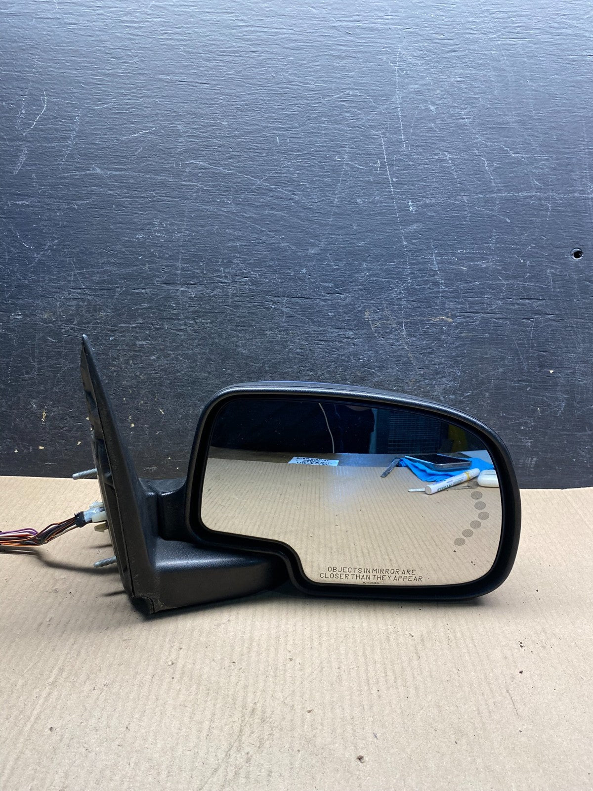 2003-2006 Chevrolet Tahoe Right Passenger Turn Signal View Door Mirror AI5362 DW9