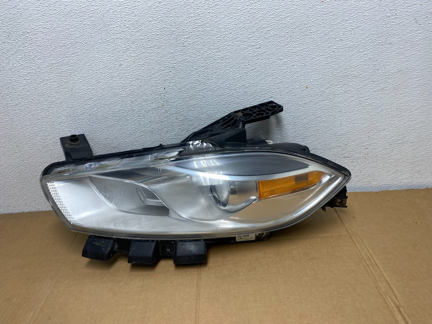 2013 to 2016 Dodge Dart Left Driver LH Halogen Headlight AD0714 DW0