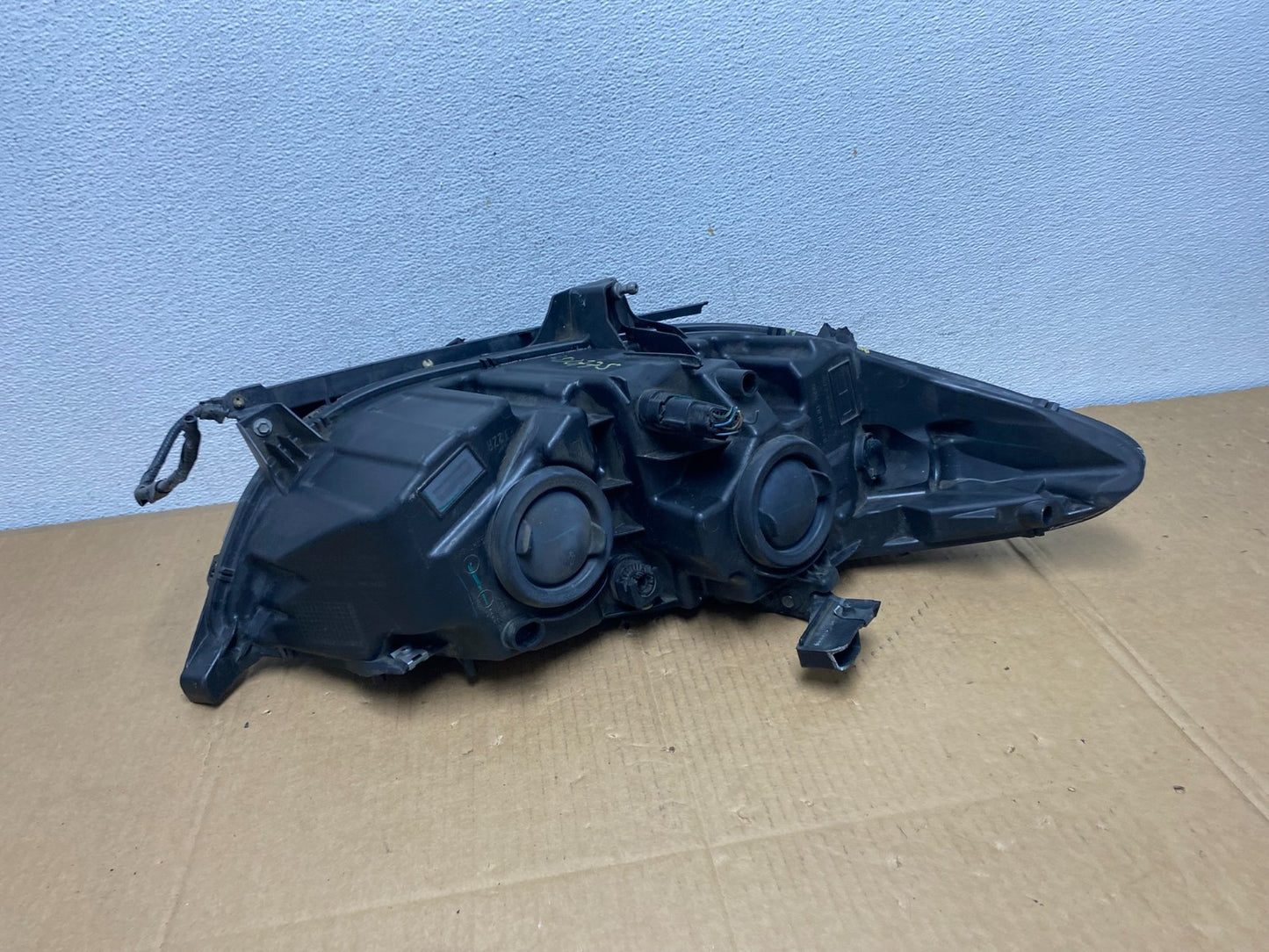 2013 to 2016 Ford Fusion Left Driver Lh Side Headlight AD0775 DW5