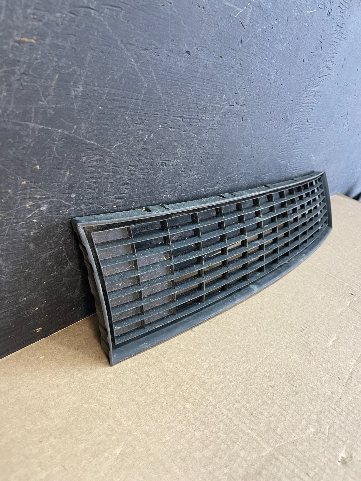 2011 to 2015 Ford Explorer Lower Front Grill Grille AF5294 DG2