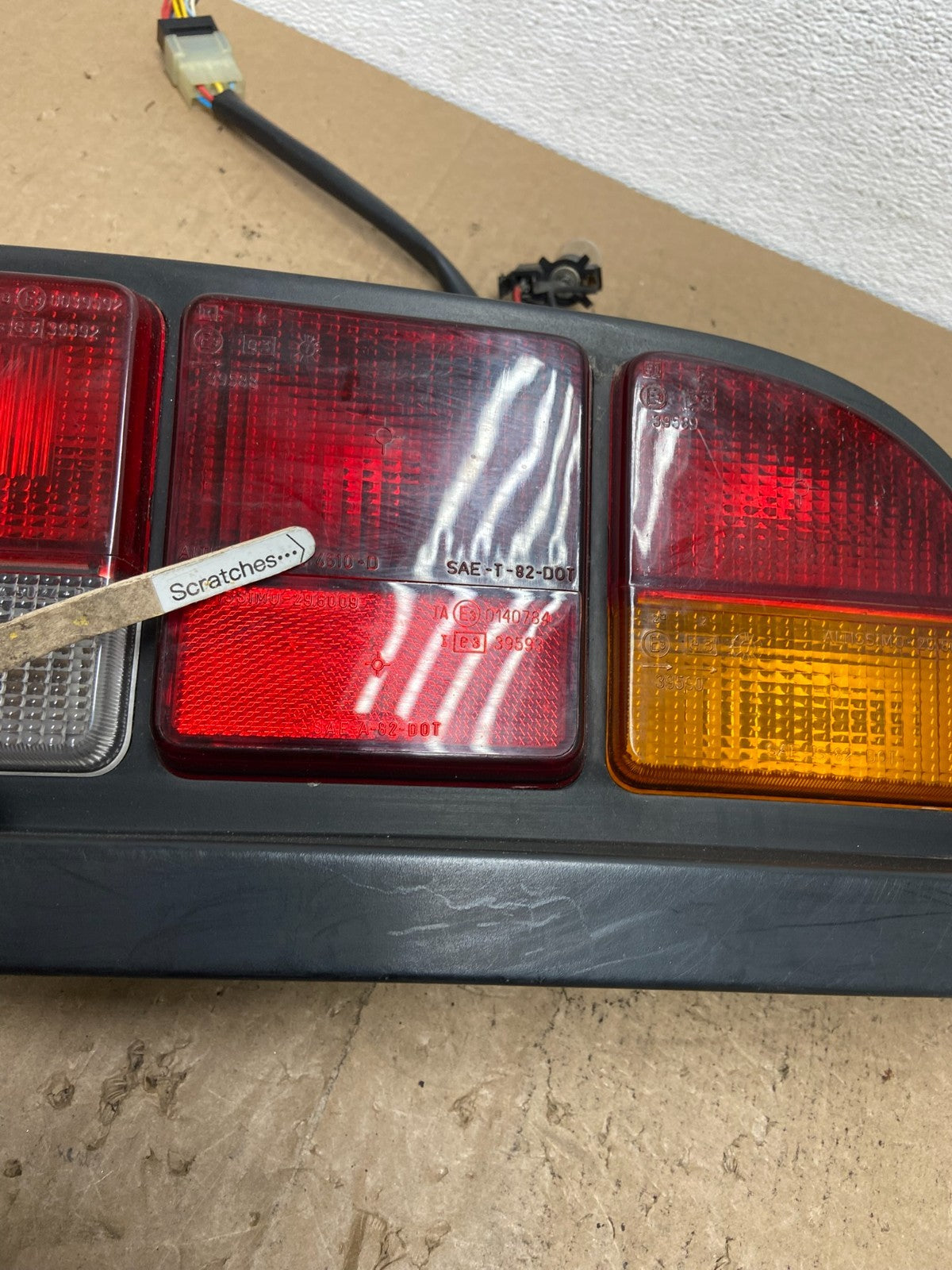 1982 to 19890 Alfa Romeo Spider Right Passenger Side Tail Light AC7421 DG3