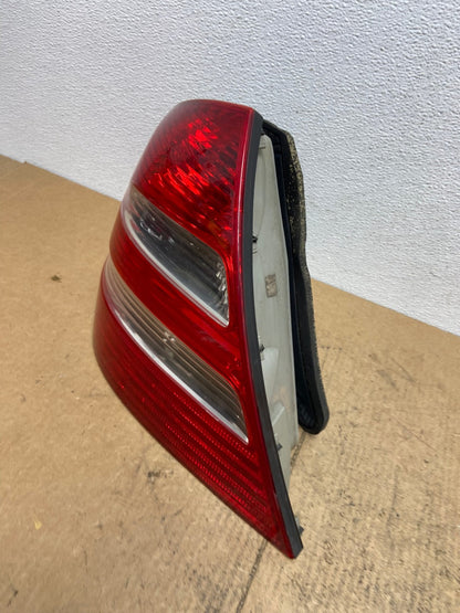 2003-2006 Mercedes E Class Sedan Left Driver LH Side Tail Light AC3704 LK1