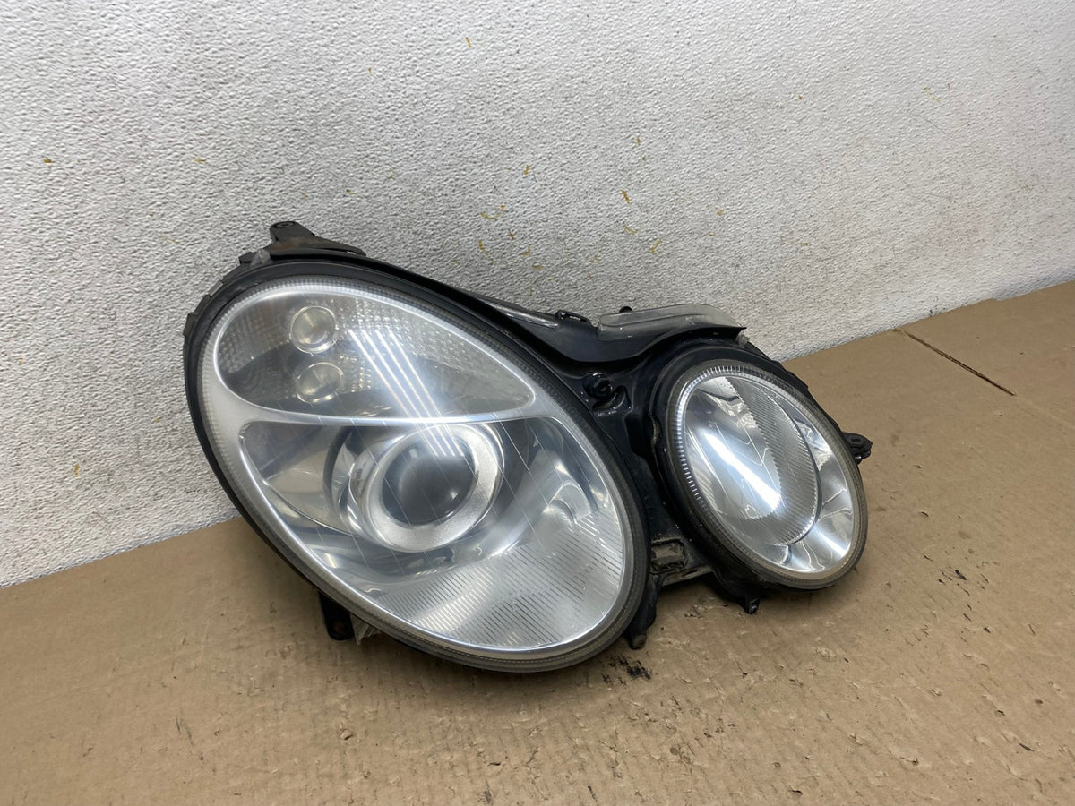 2003-2006 Mercedes E E320 E350 Class Right Passenger Halogen Headlight AI2446 LK0