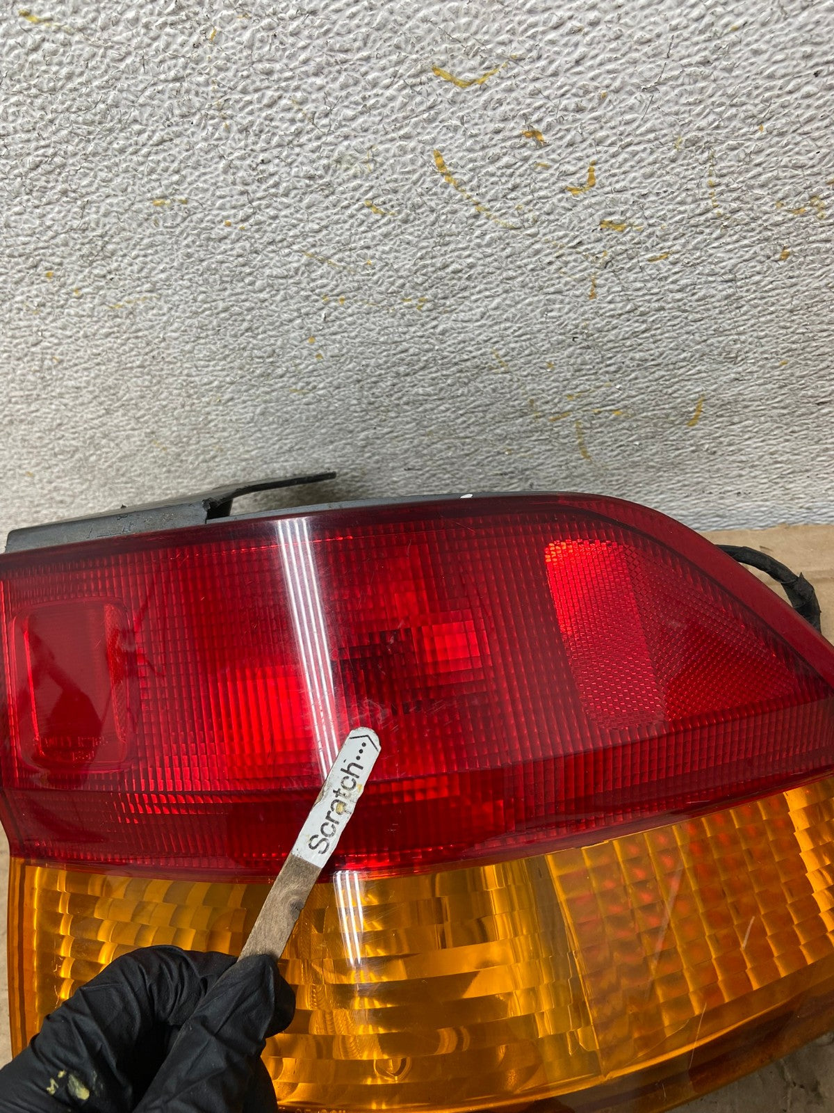 2002 2003 2004 Honda Odyssey Right Passenger Side Tail Light AH9138 LK5