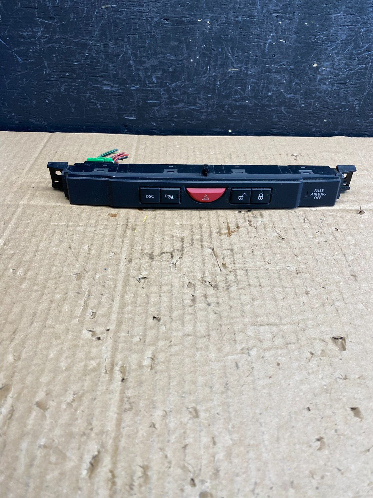 2008-2009 Land Rover Sport Dashboard Hazard Door Lock Switch AC9550 DG0