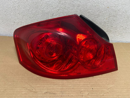 2007 to 2013 Infiniti G35 G37 Sedan Left Driver LH Side Tail Light AG8900 DW0