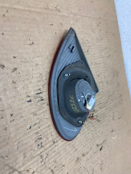 2003 - 2008 Toyota Corolla Inner Left Driver Lh Side Tail Light AD2526 LK4