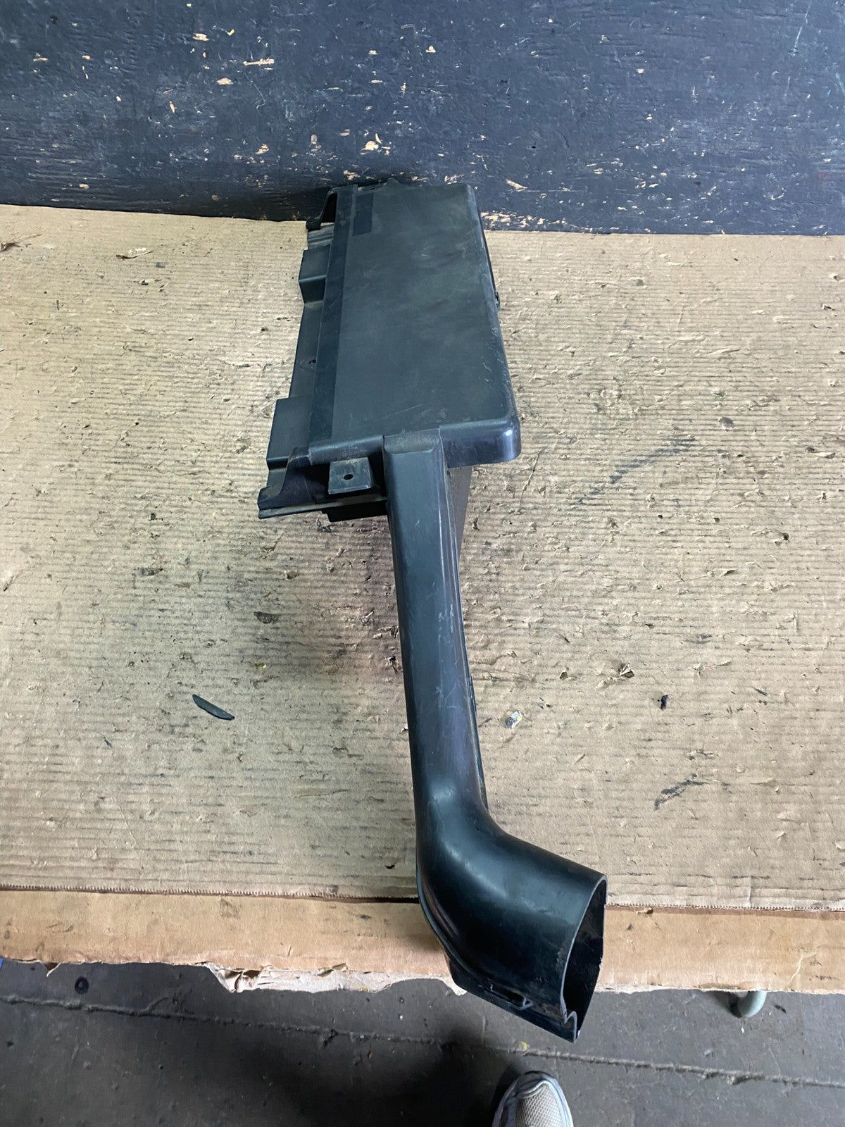 2003 to 2008 Nissan Murano Air Intake Cleaner Duct S3626 DG3