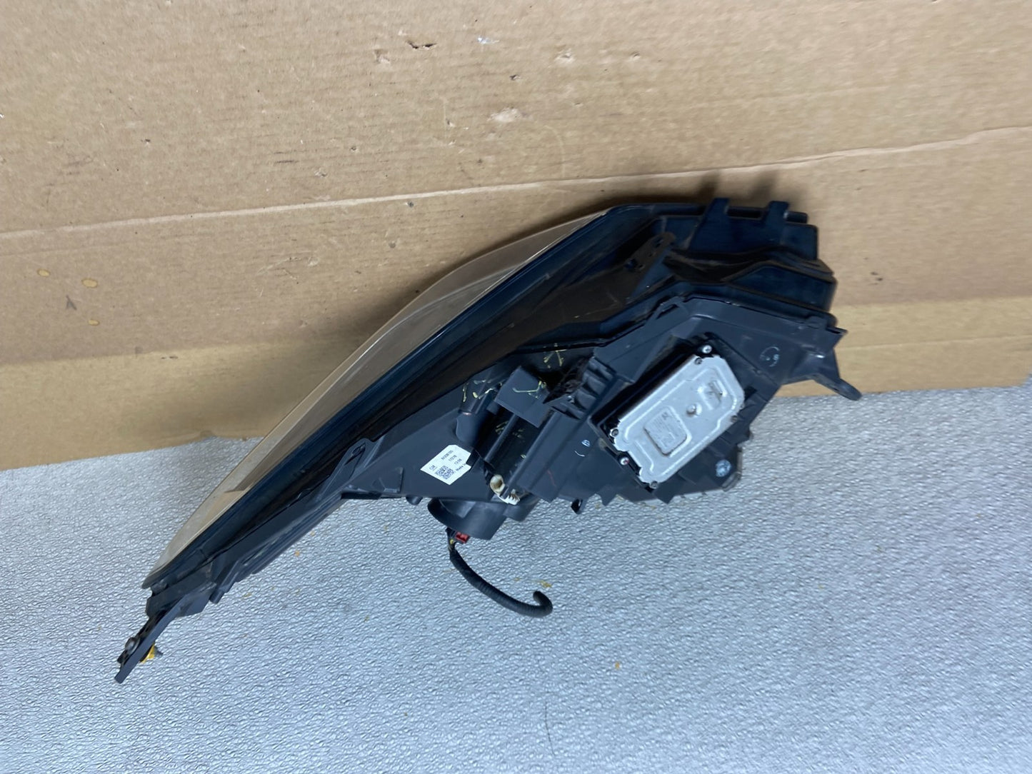2018 to 2019 Cadillac XTS FULL LED Left Driver LH Side Headlight  AB5074 DG8