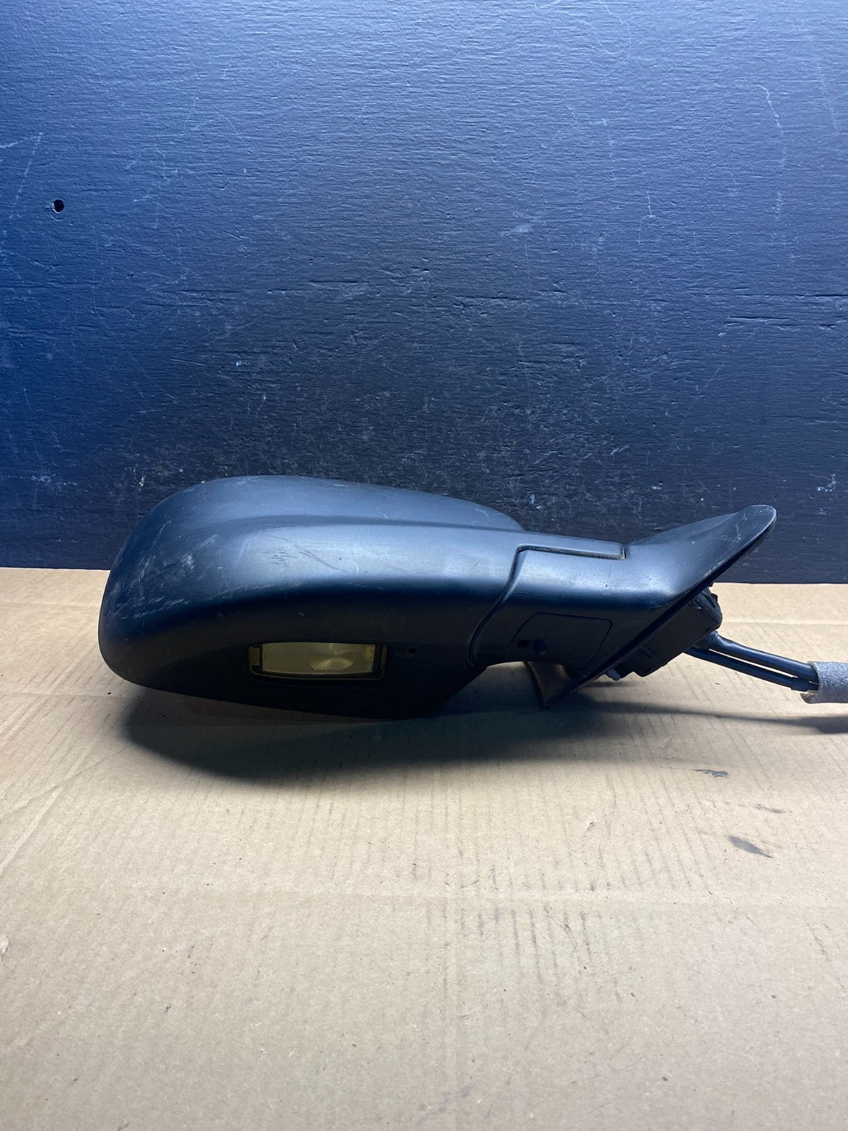 2001 Volvo XC70 V70 Right Passenger Side View Mirror AD50000