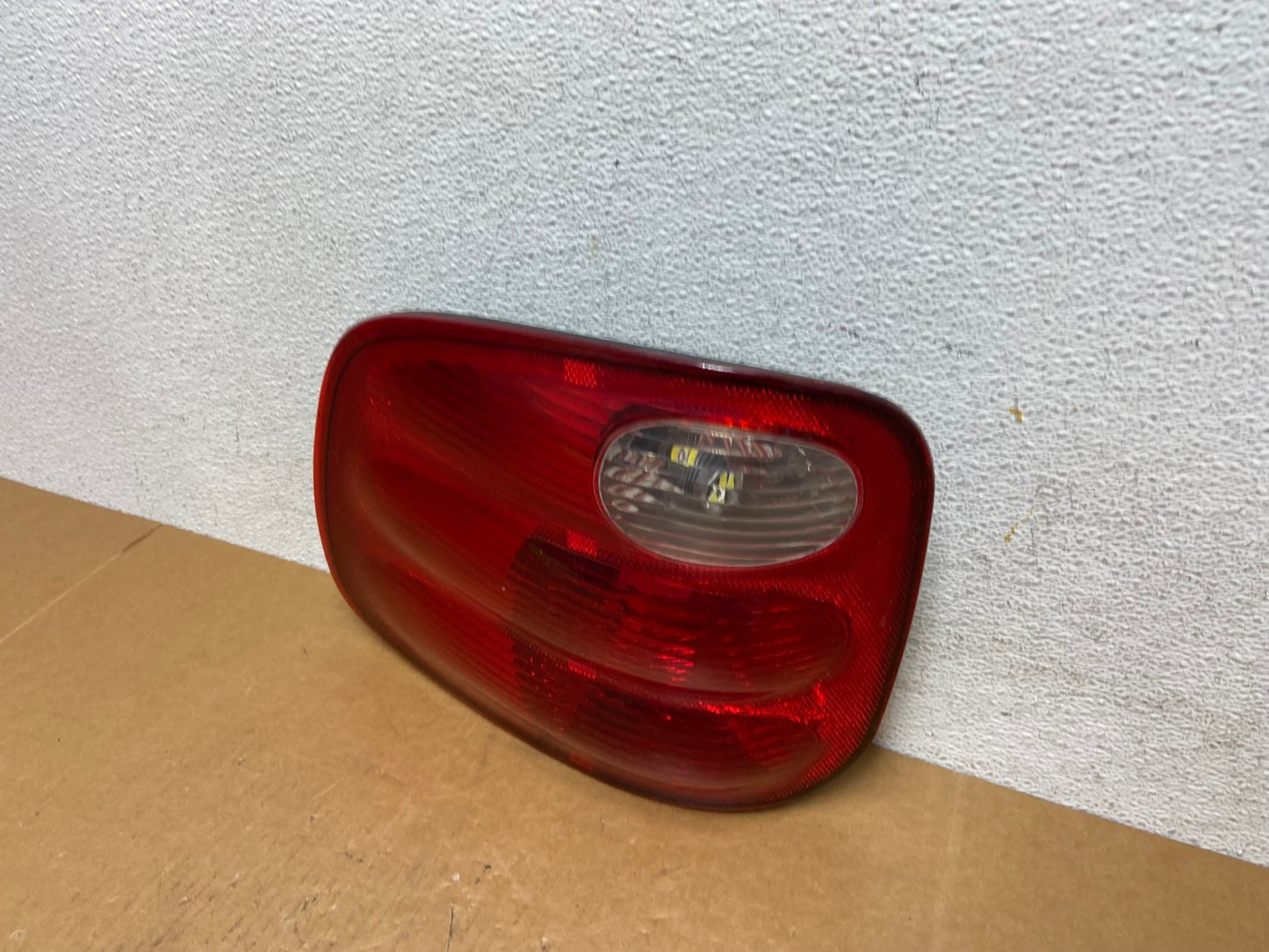 1997 to 1999 Ford F150 F-150 Left Driver LH Side Tail Light AE0666 LK1
