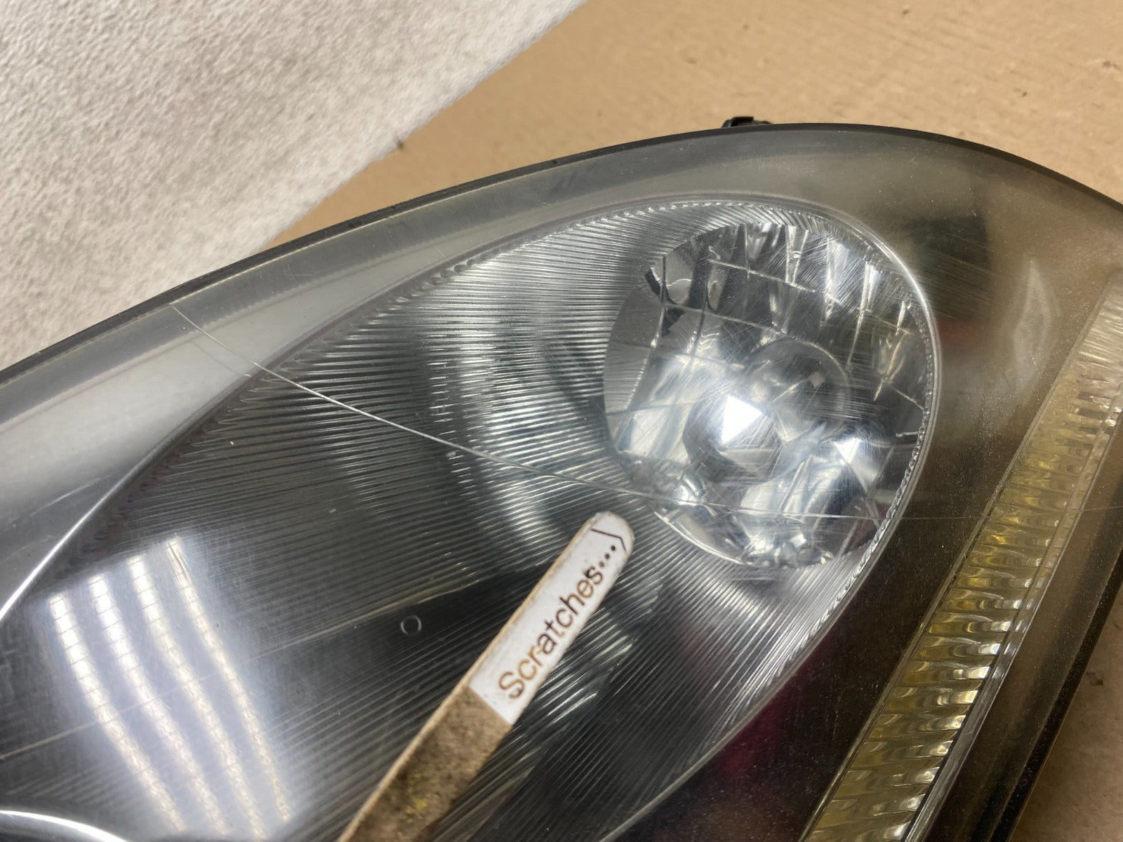 2003 - 2005 Infiniti G35 Coupe Headlight Left Driver LH Xenon HID AG8008 DW3