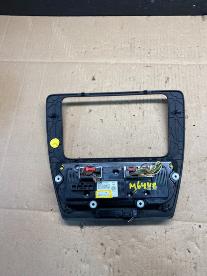 2012-2014 Volkswagen  Jetta Center Climate Control Panel AC Heat Bezel M6448 DG5