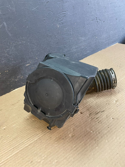 2013-2019 Ford Escape 2.0L Front Engine Filter Air Intake Box AF3428 DG1