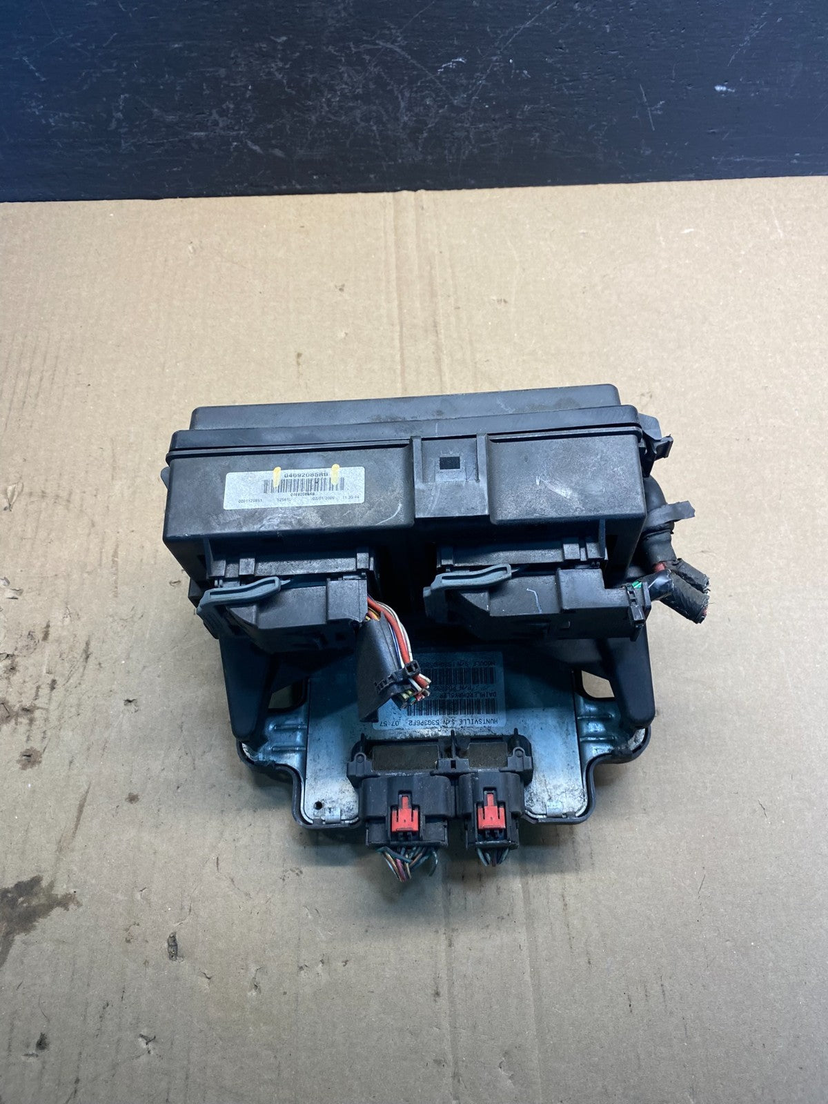 2006 Jeep Grand Cherokee Integrated Power Fuse Box 04692085ab AC0968 DG0