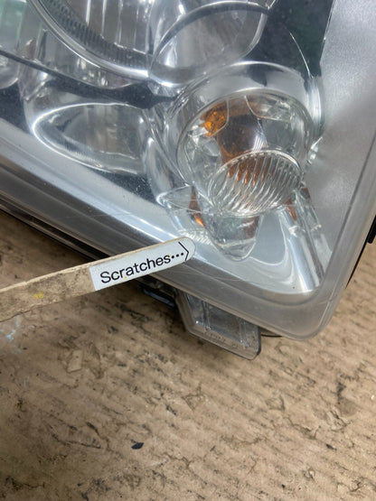 2011-2013 Jeep Grand Cherokee Right Passenger Halogen Headlight AA9550 DW3