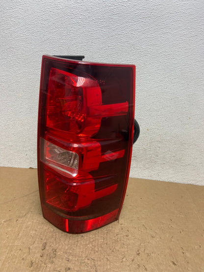 2008-2014 Chevrolet Tahoe Suburban Right Passenger Rh Tail Light AG1401 LK0