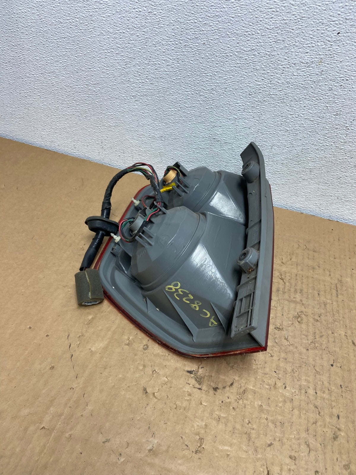 2003 2004 2005 Honda Pilot Right Passenger RH Side Tail Light AC8238 LK7