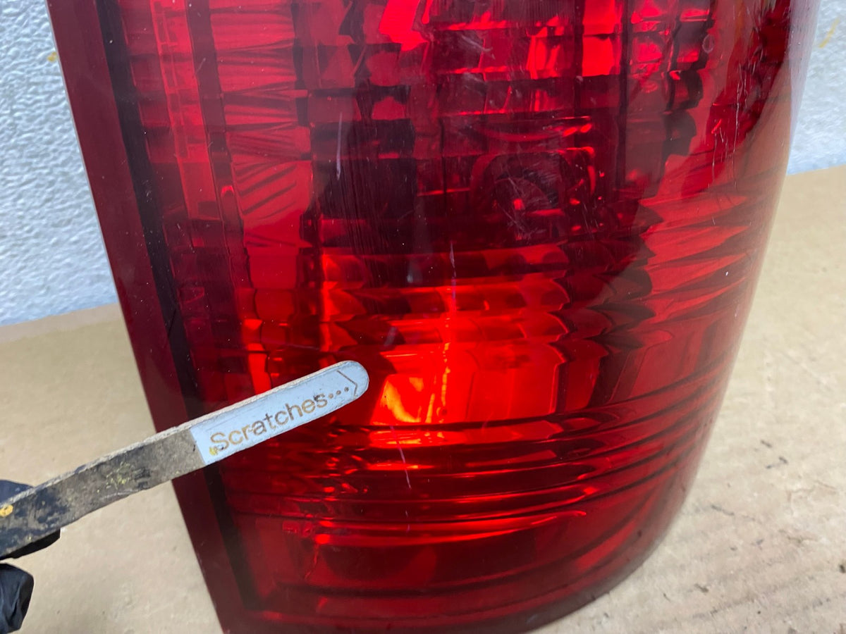 2010 to 2018 Dodge Ram 1500 Left Driver LH Side Tail Light AH8006 LK4