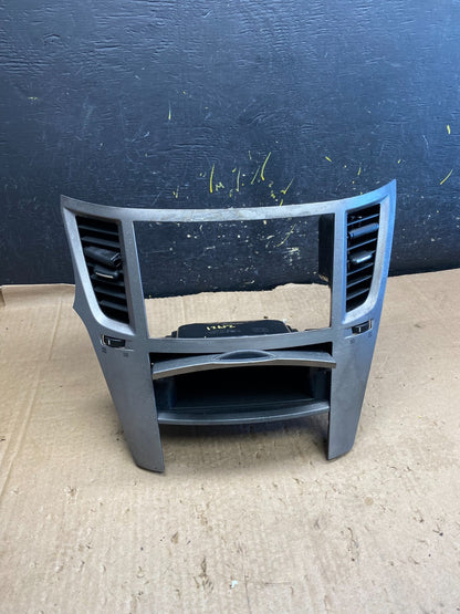 2010 - 2014 Subaru Legacy Radio Console Dashboard Center Panel Trim Z1721 DG1