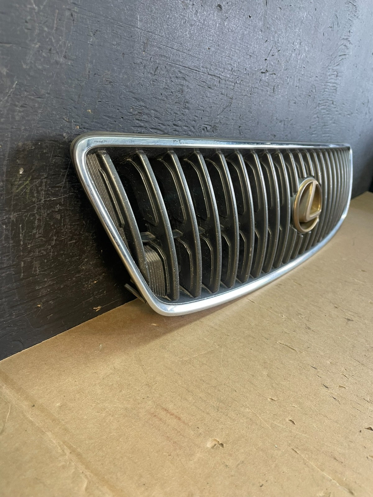 1998 to 2005 Lexus GS300 Front Upper Chrome Grill Grille AD5738 DG2