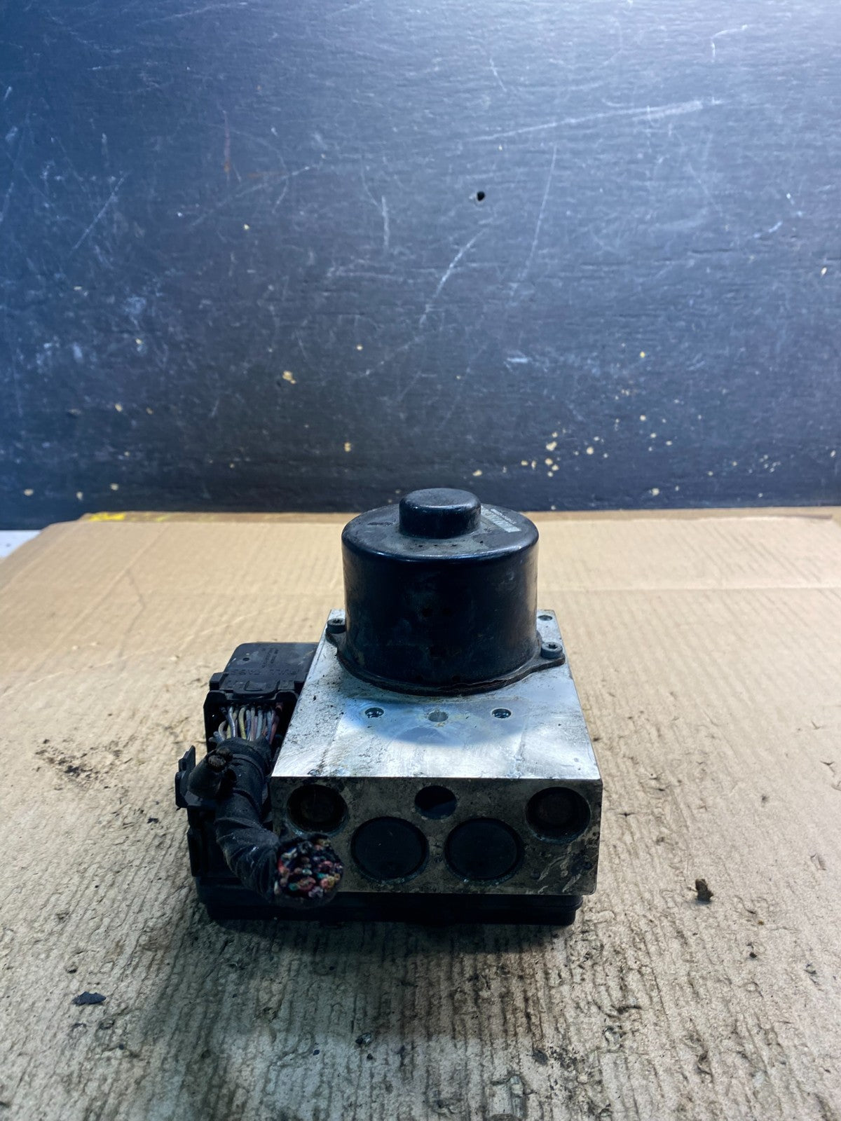 2006 - 2009 Mercedes ML550 GL450 R350 ABS Anti Lock Brake Pump Module Z2471DG3