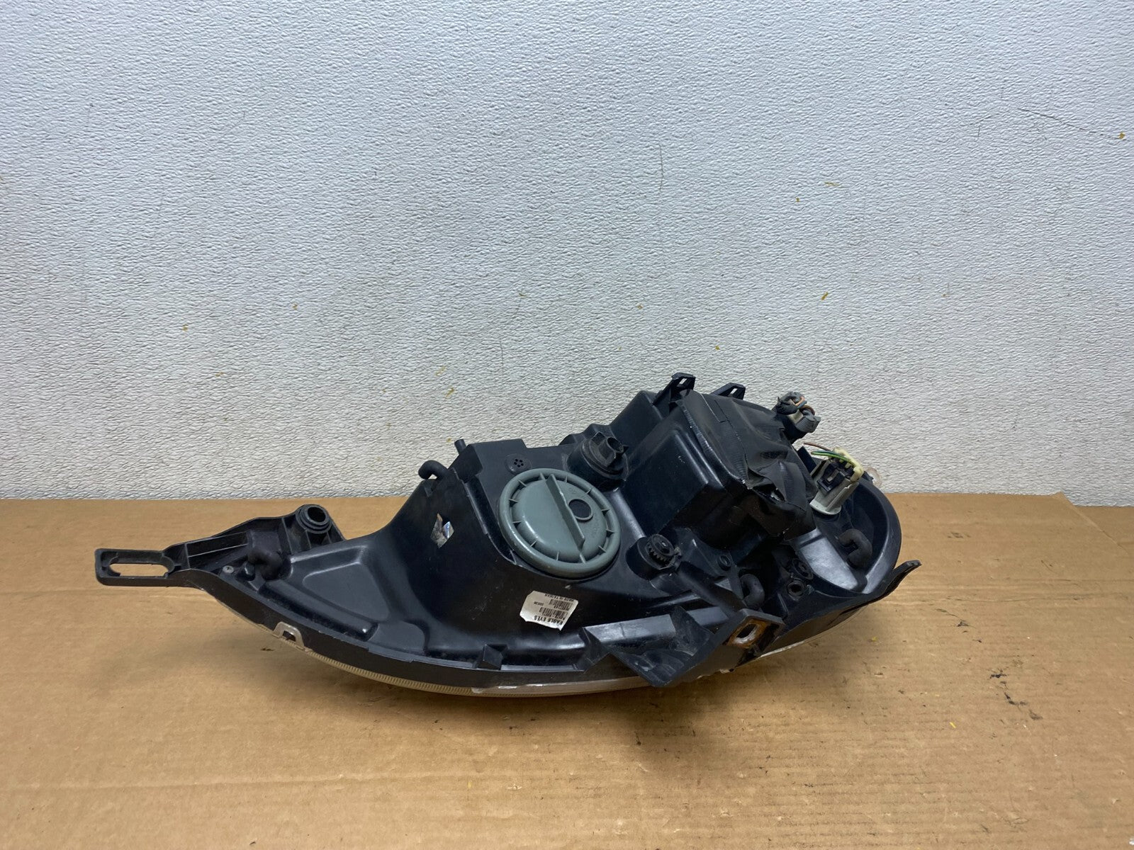 2002 - 2005 Mercedes ML ML350 ML500 Left Driver LH Halogen Headlight M6983 DW9