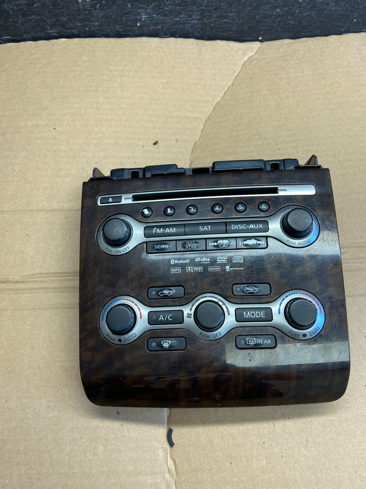 2010-2013 Nissan Maxima Center Console Climate Control Radio Bezel af1776 DG0