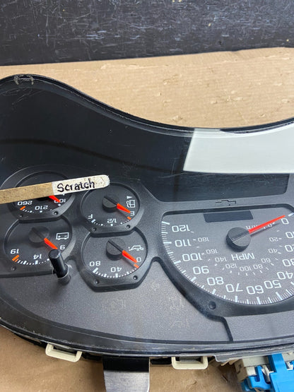 2002 to 2005 Chevrolet Trailblazer Speedometer Cluster Gauge af2554 DG3