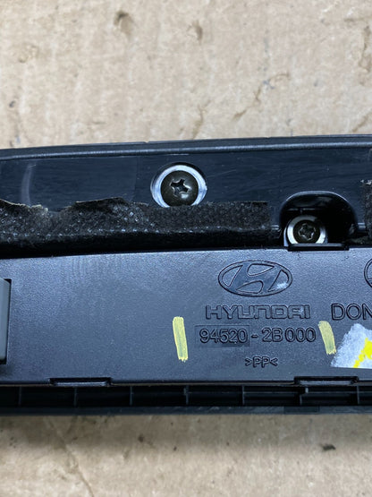 2007 to 2009 Hyundai Santa Fe Center Dashboard Radio Bezel Trim AC6540 DG5