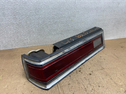 1984 Chrysler Diplomat Left Driver LH Tail Light Oem aa8571 DG2