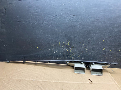 2009 to 2014 Volkswagen Routan Dash Center Trim Bezel Panel Vents y2523 DG3
