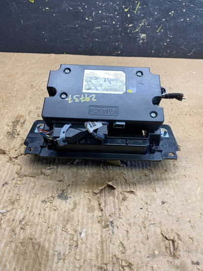 2014 to 2015 Ford Explorer Screen Communication Module eb5t-14b428-a z9737 DG5