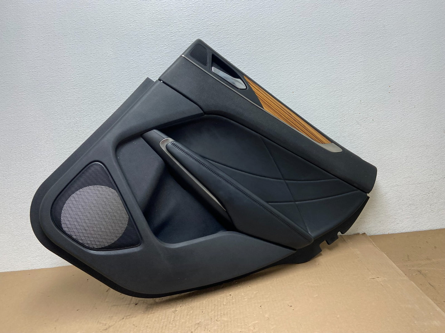 2015 to 2019 Lincoln MKC Rear Right Passenger RH Side Trim Door Panel ae8778 DG0