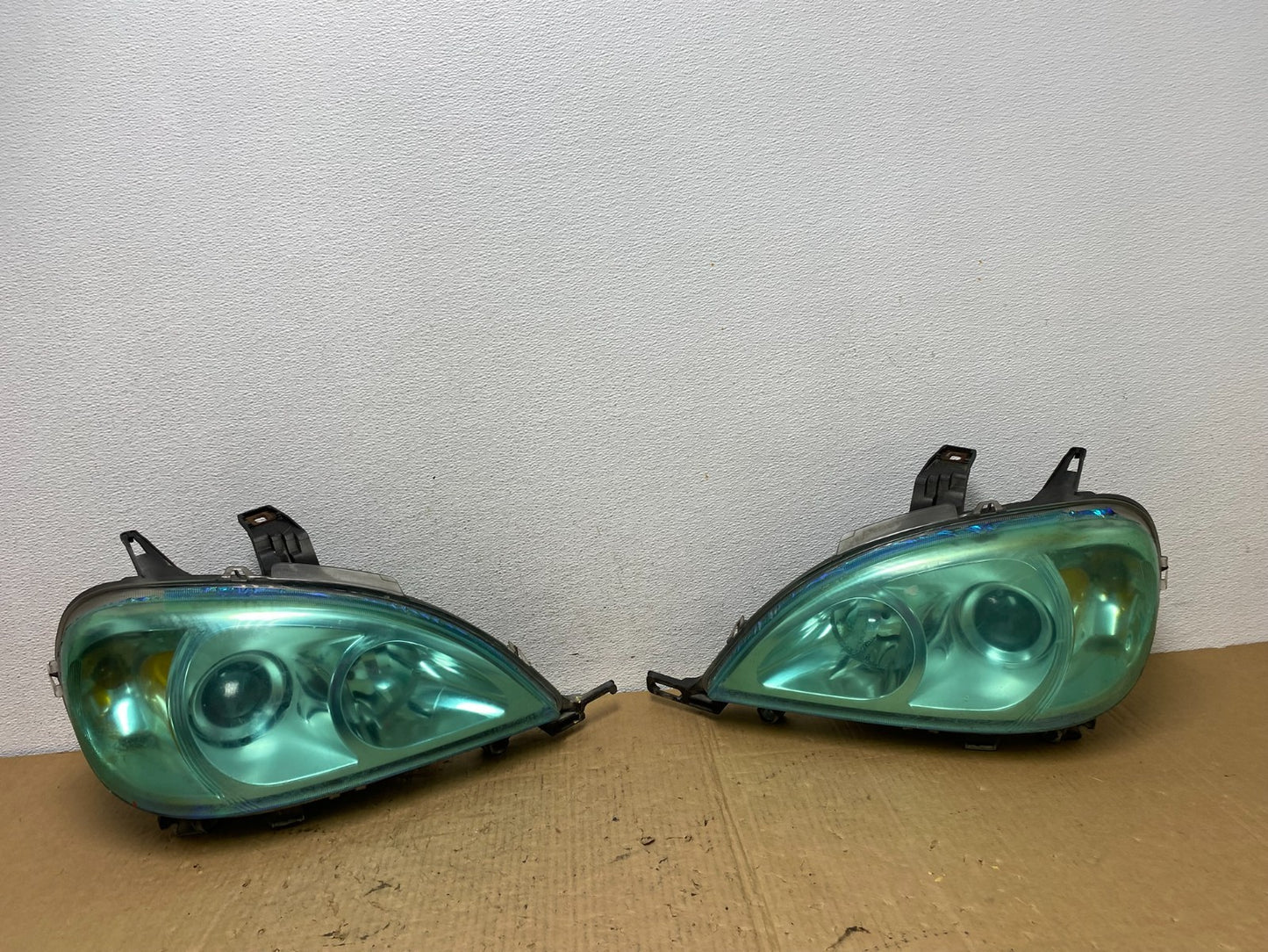 2002 - 2005 Mercedes ML ML350 ML500 Left+Right Side Halogen Headlights AC8145 DW0