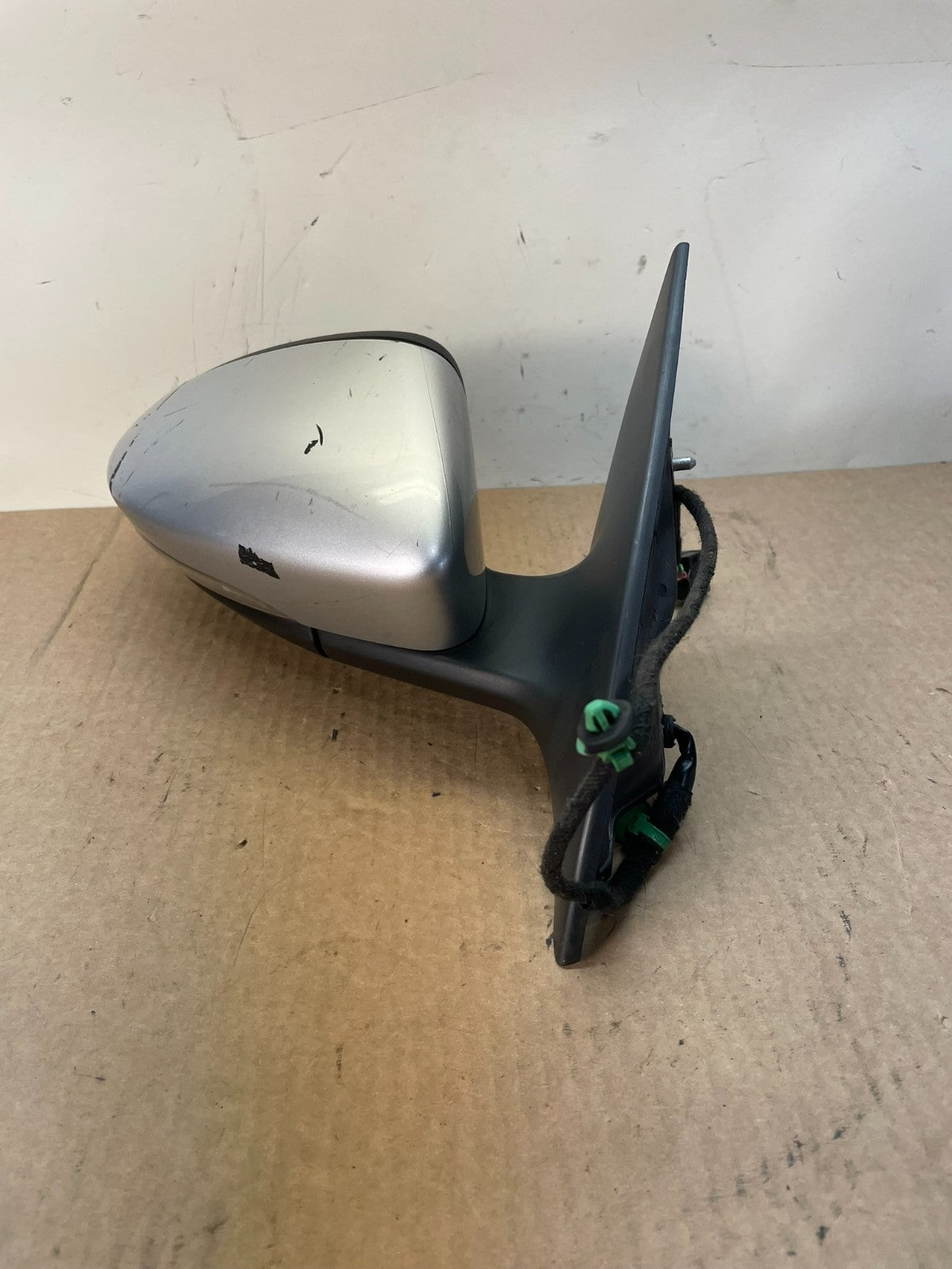 2009 to 2012 Volkswagen CC Right Passenger Power Door View Mirror AG2790 MS1