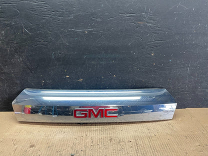 2010-2015 Gmc Terrain Lift Gate Handle Trim Back Up Camera Chrome Panel M6106 DG0
