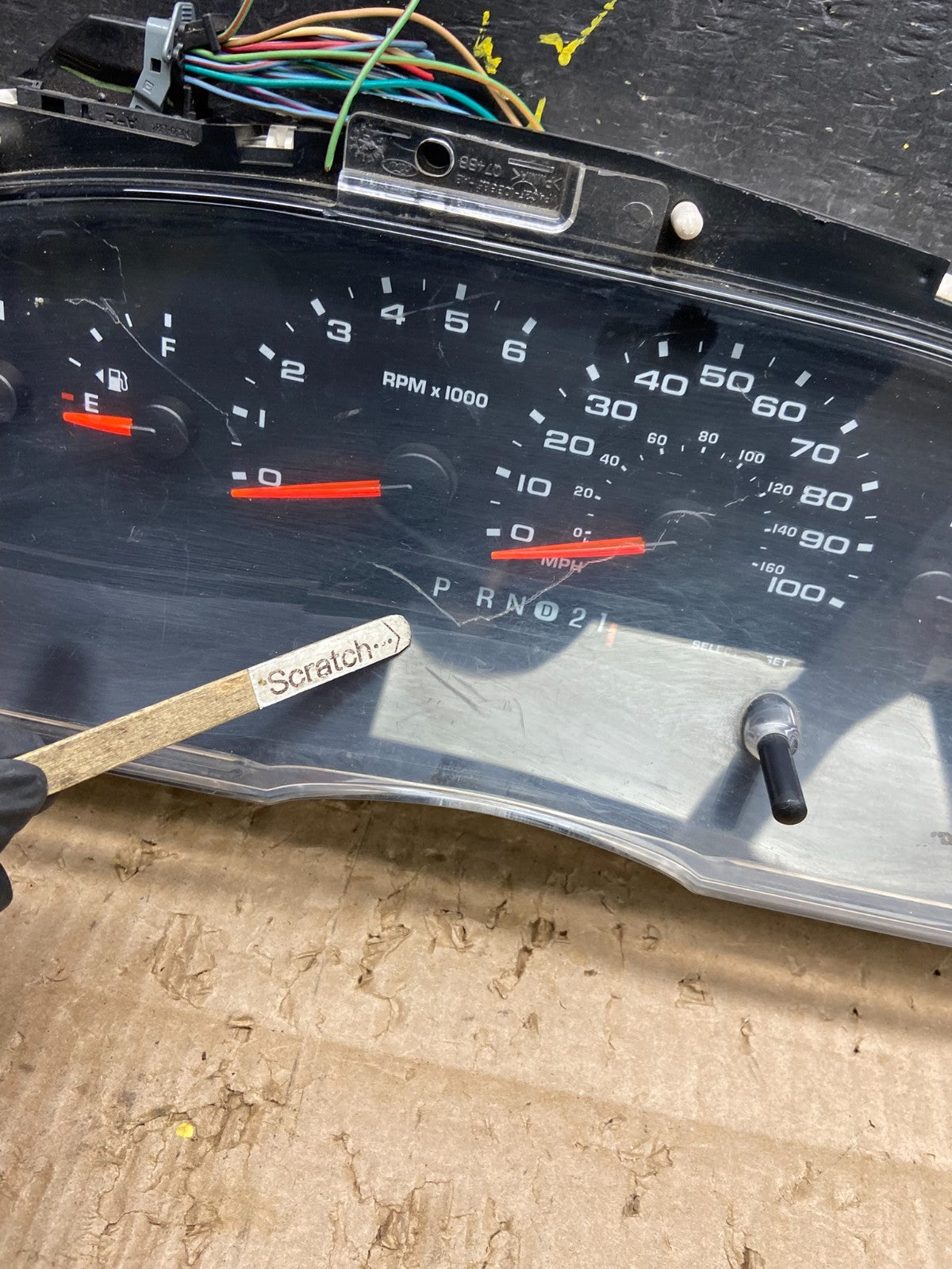 2006 Ford E350 Gauge Speedometer Cluster OEM v7785 DG1