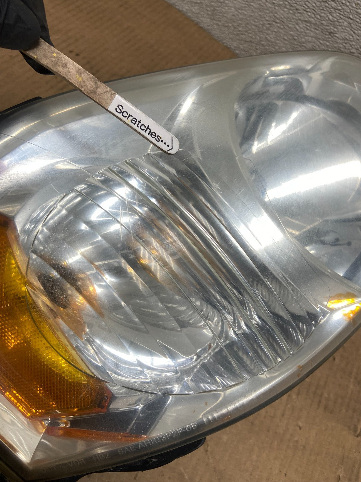 2005 - 2006 Mazda Tribute Left+Right Halogen Headlights Oem AA6212 DW3