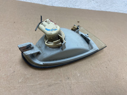 1995 to 1999 Buick Riviera Right Passenger Side Turn Signal Headlight AE48565