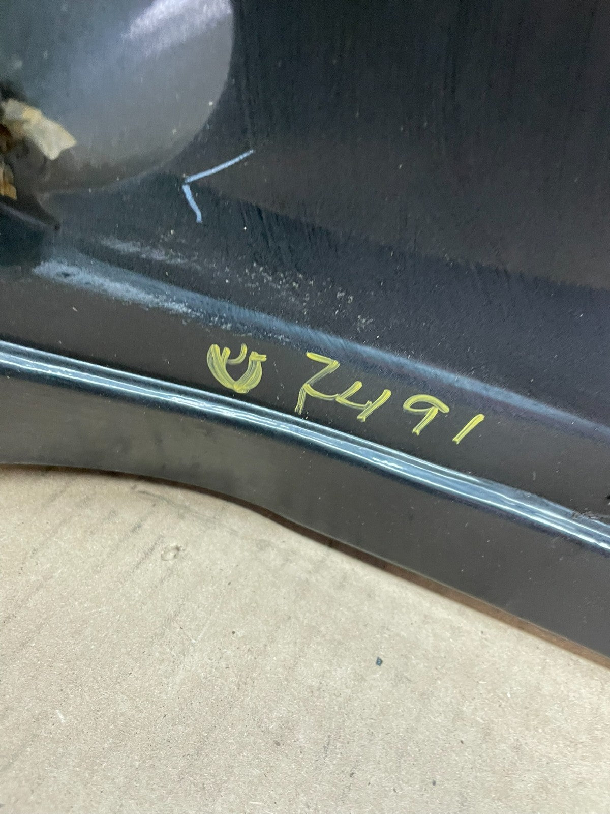 2004-2009 Lexus RX330 RX350 Rear Trunk Tail Gate Lift Gate Spoiler u7491 DG10
