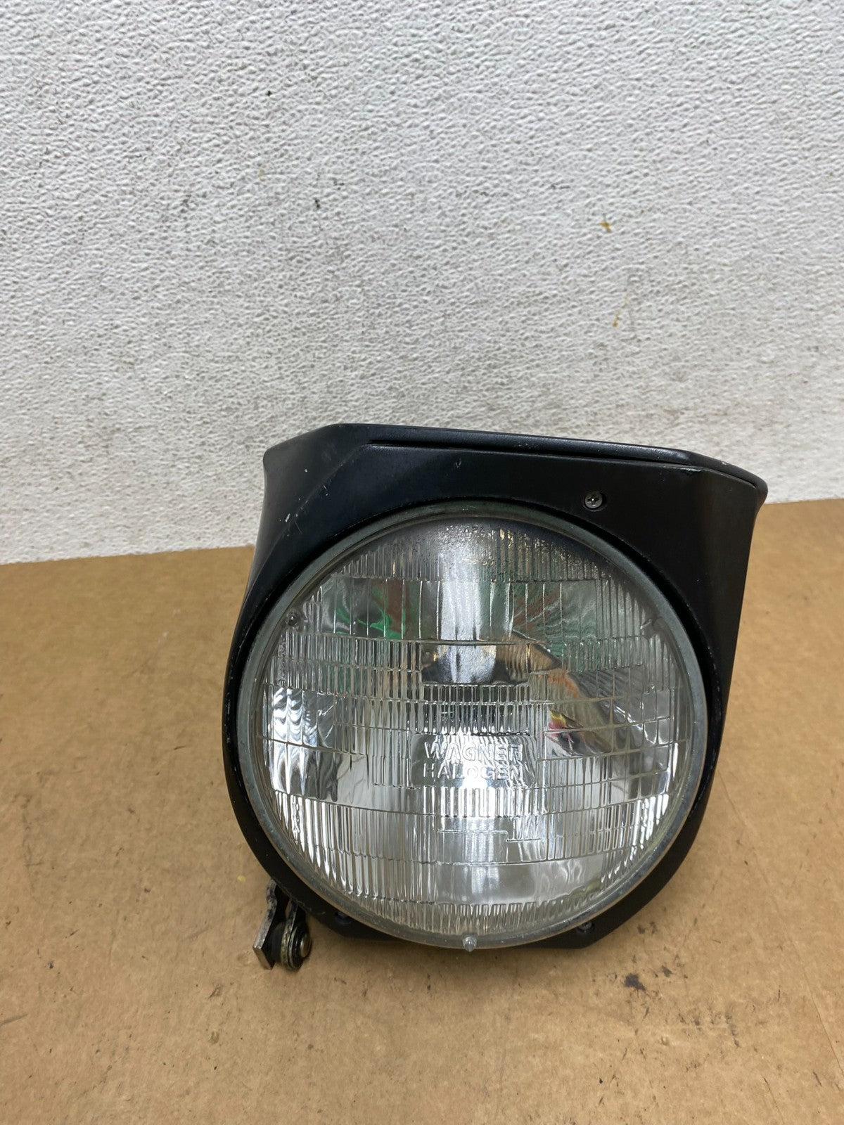 1974 to 1983 Fiat X 1/9 Right Passenger Side Headlight 4246309 AE31600