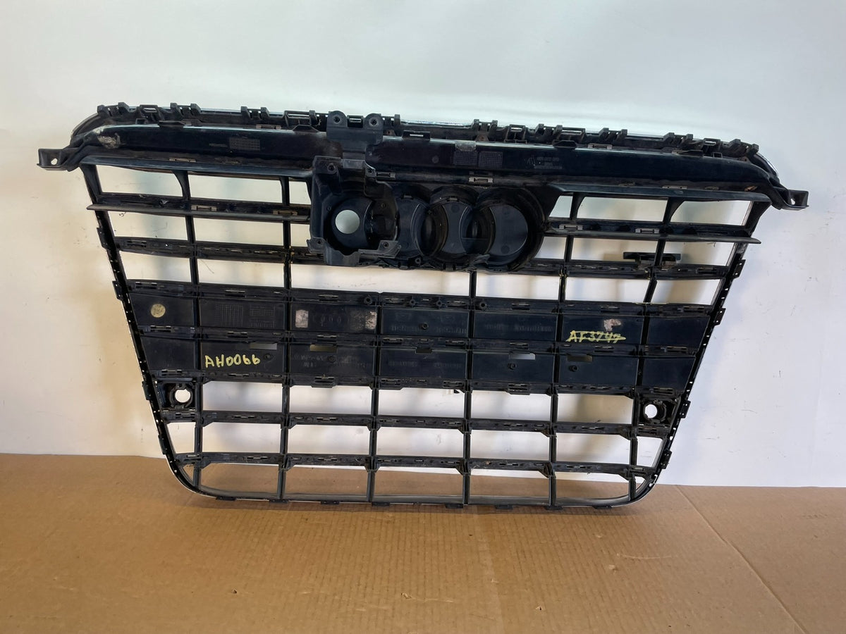 2011 - 2014 AUDI A8 Quattro Front Upper Grill Grille ah0066 DG5