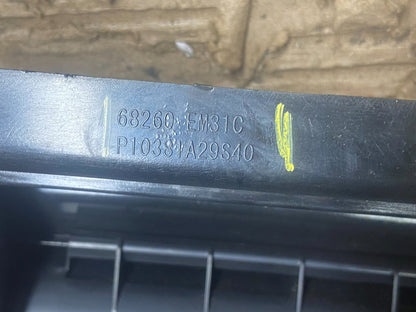 2007 to 2012 Nissan Versa Center Vent Dash Radio Trim Bezel OEM T9018 DG8